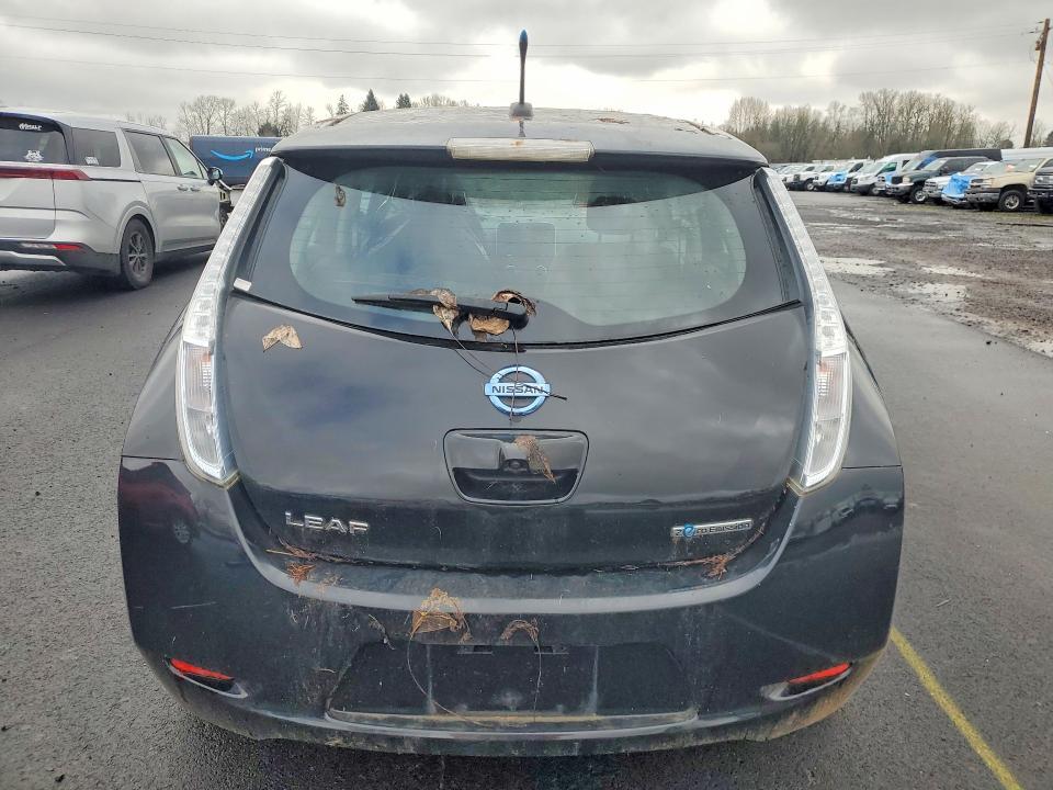 2013 Nissan Leaf s