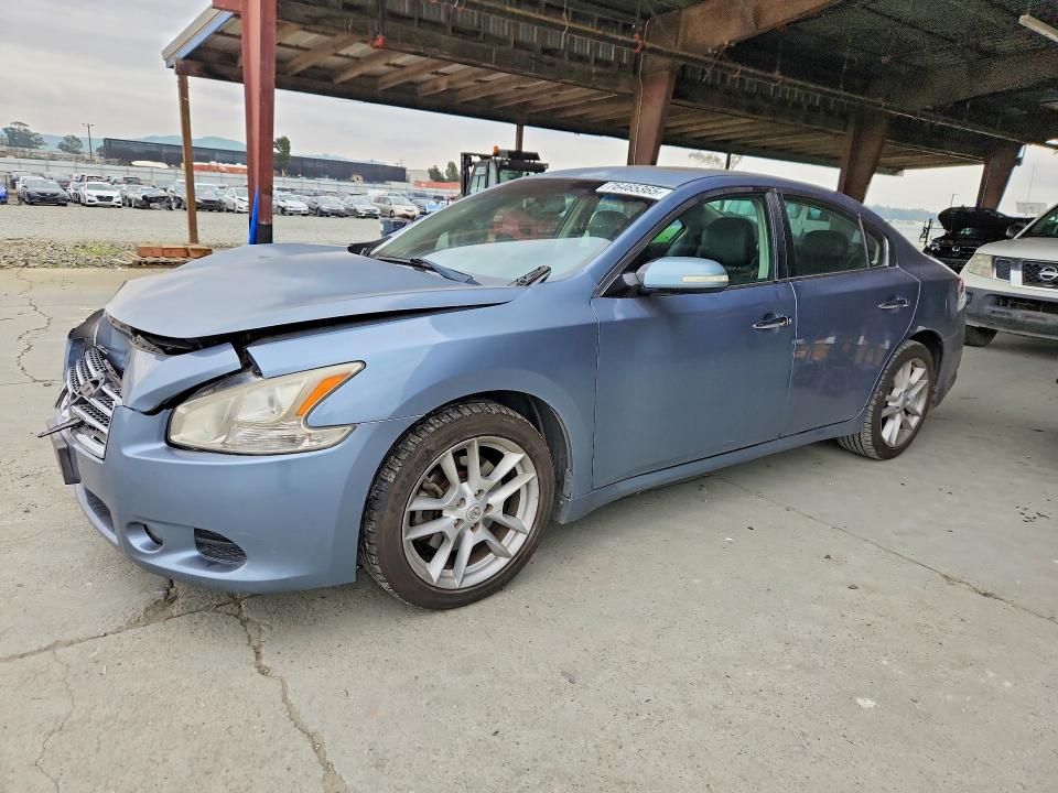 2010 Nissan Maxima s