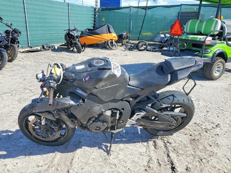 2022 Honda CBR1000 RA