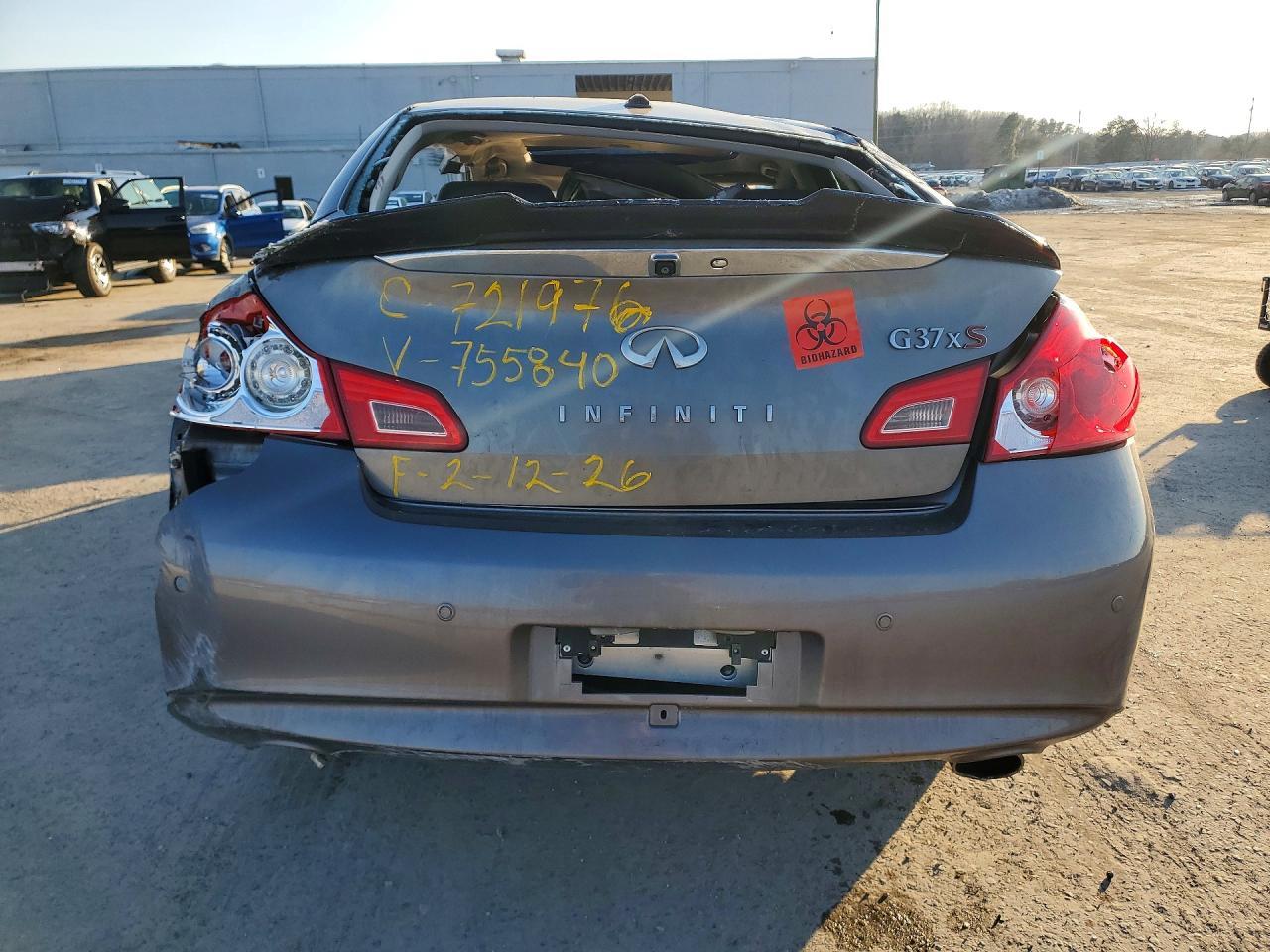 2013 Infiniti G37