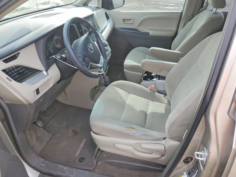 2015 Toyota Sienna
