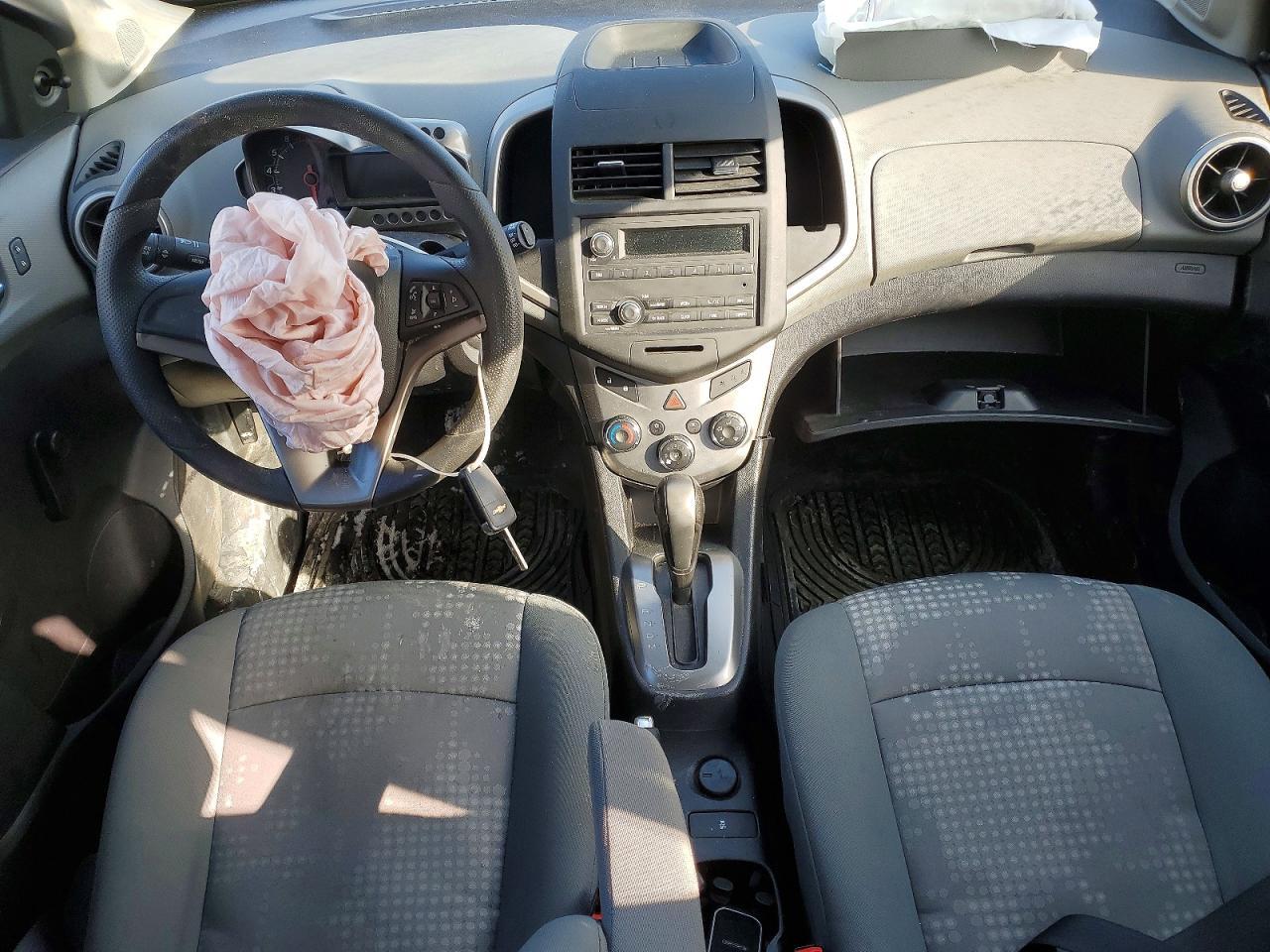 2014 Chevrolet Sonic ls