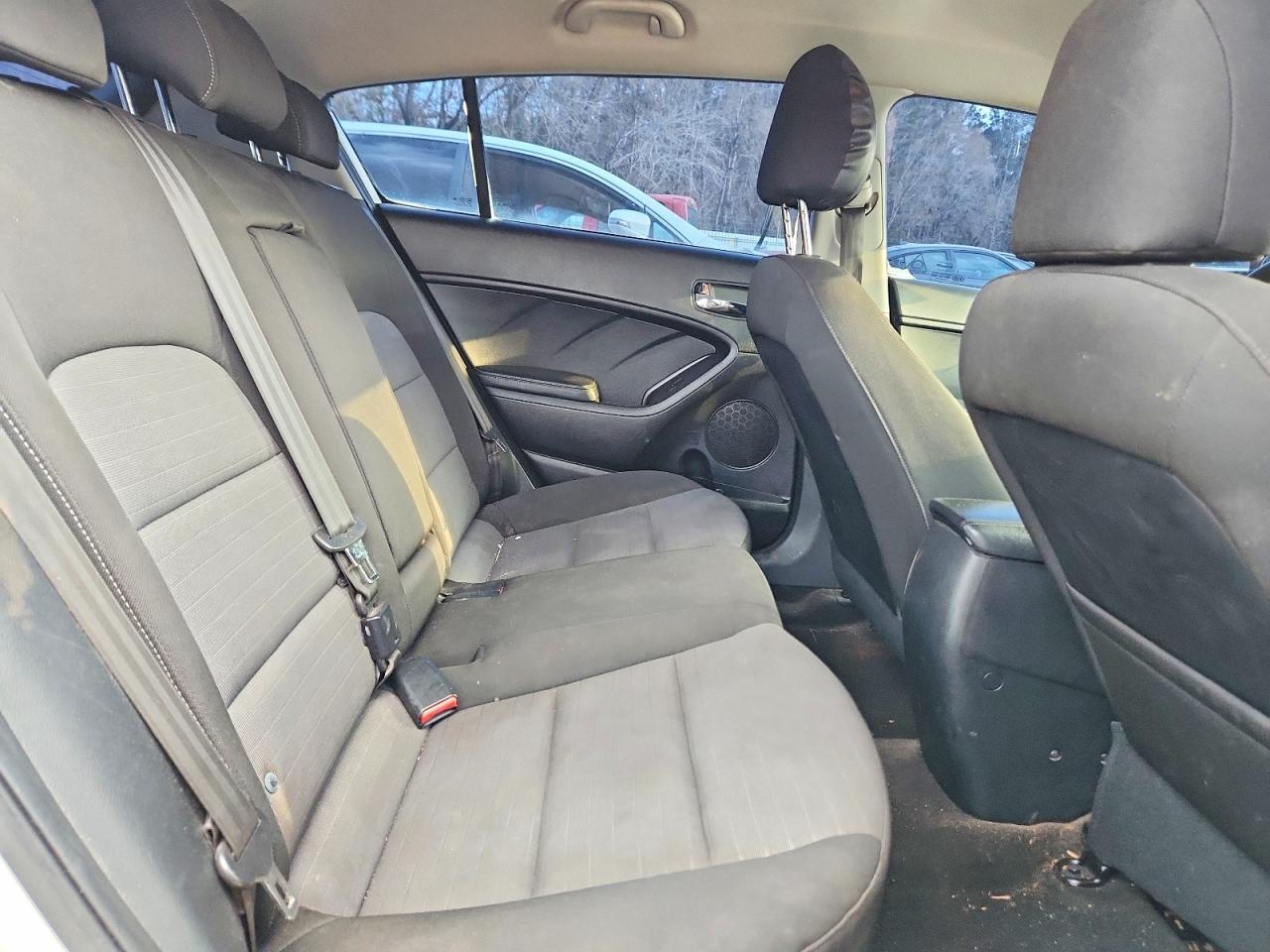 2016 KIA Forte lx