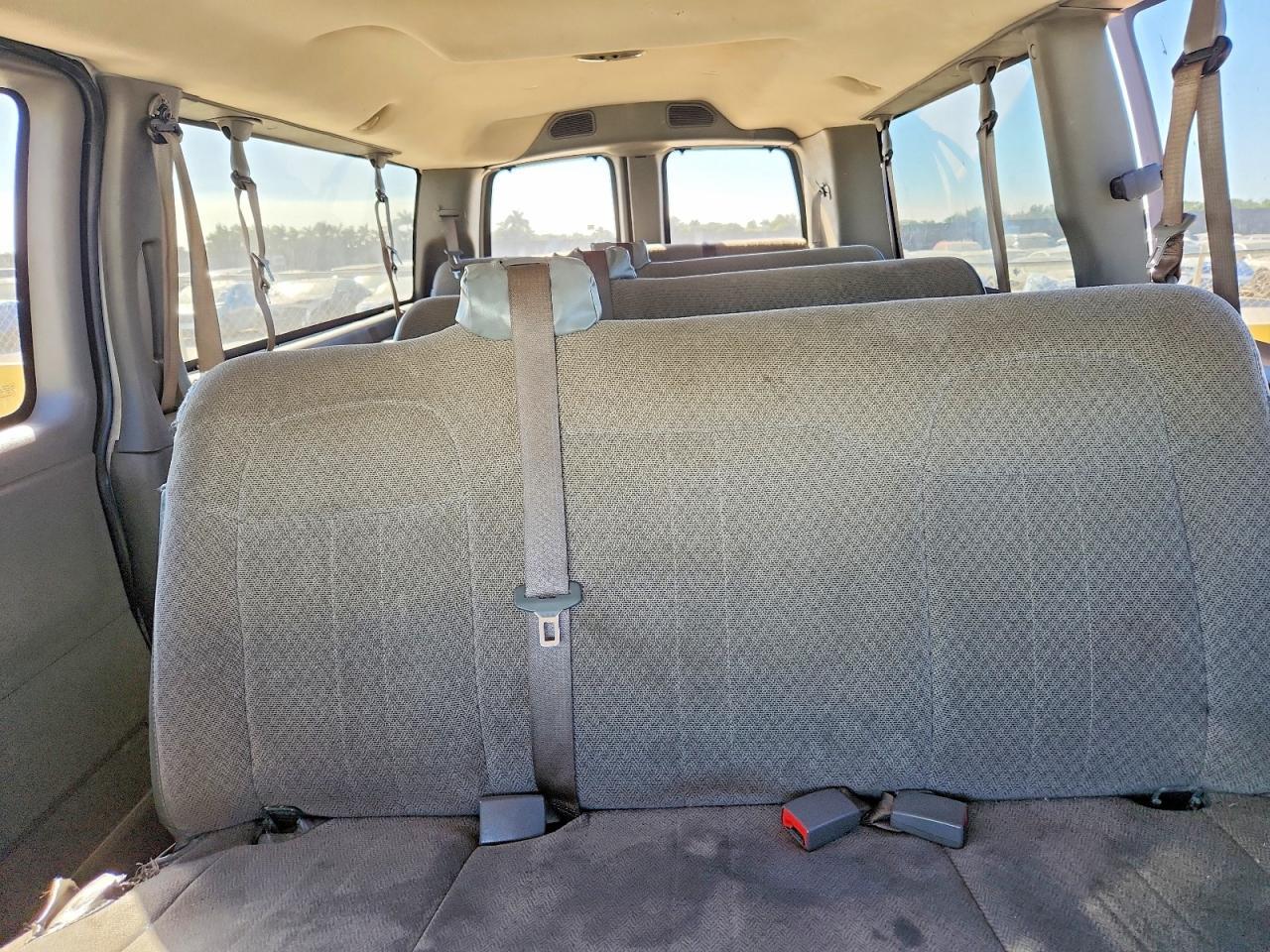 2014 Chevrolet Express G3500 LS