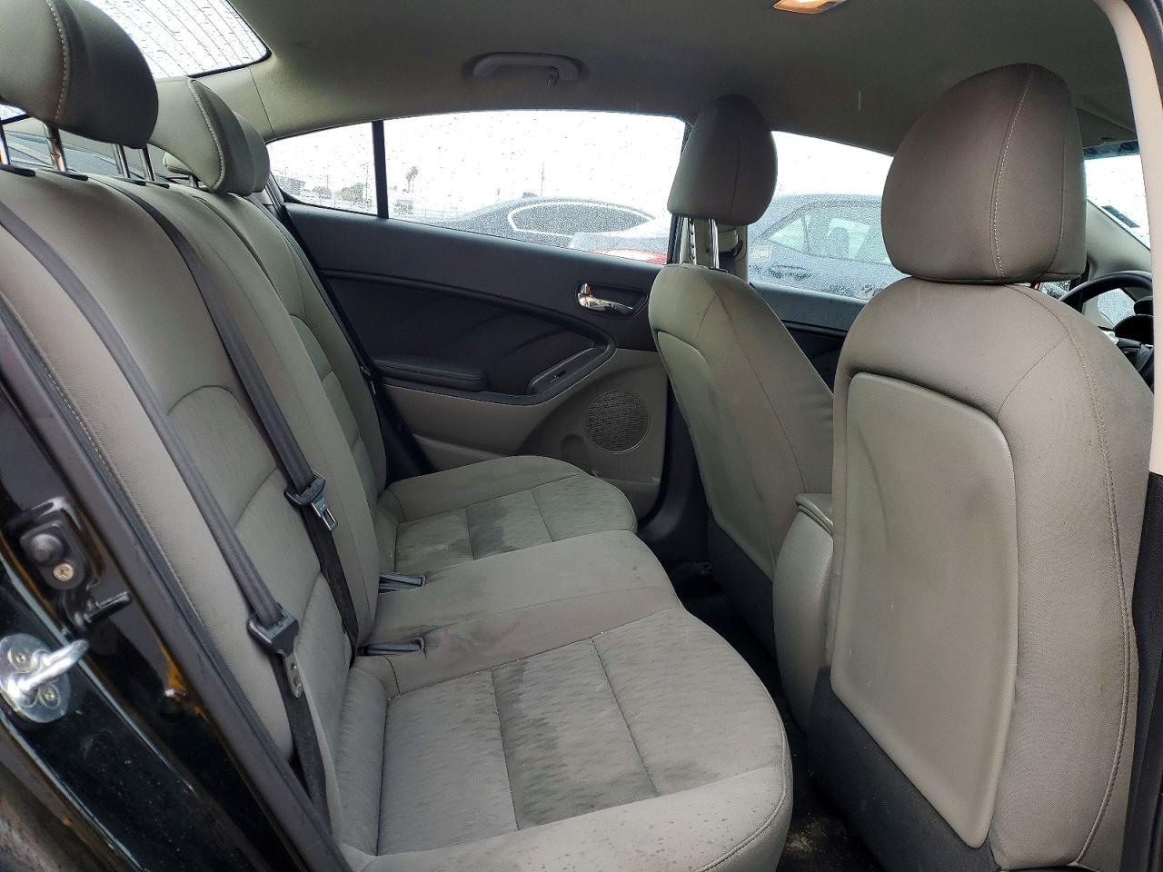 2016 KIA Forte lx