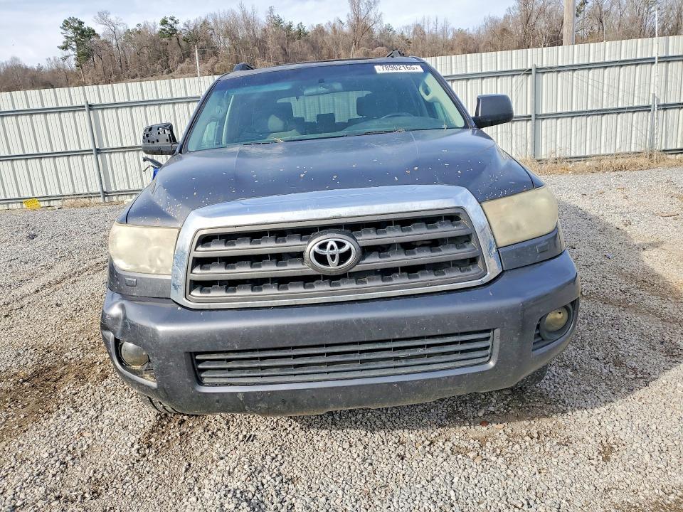 2011 Toyota Sequoia SR5