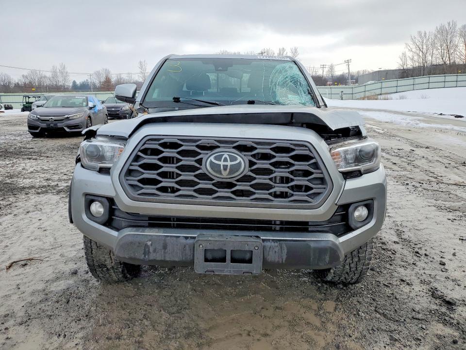 2022 Toyota Tacoma TRD OFF-Road