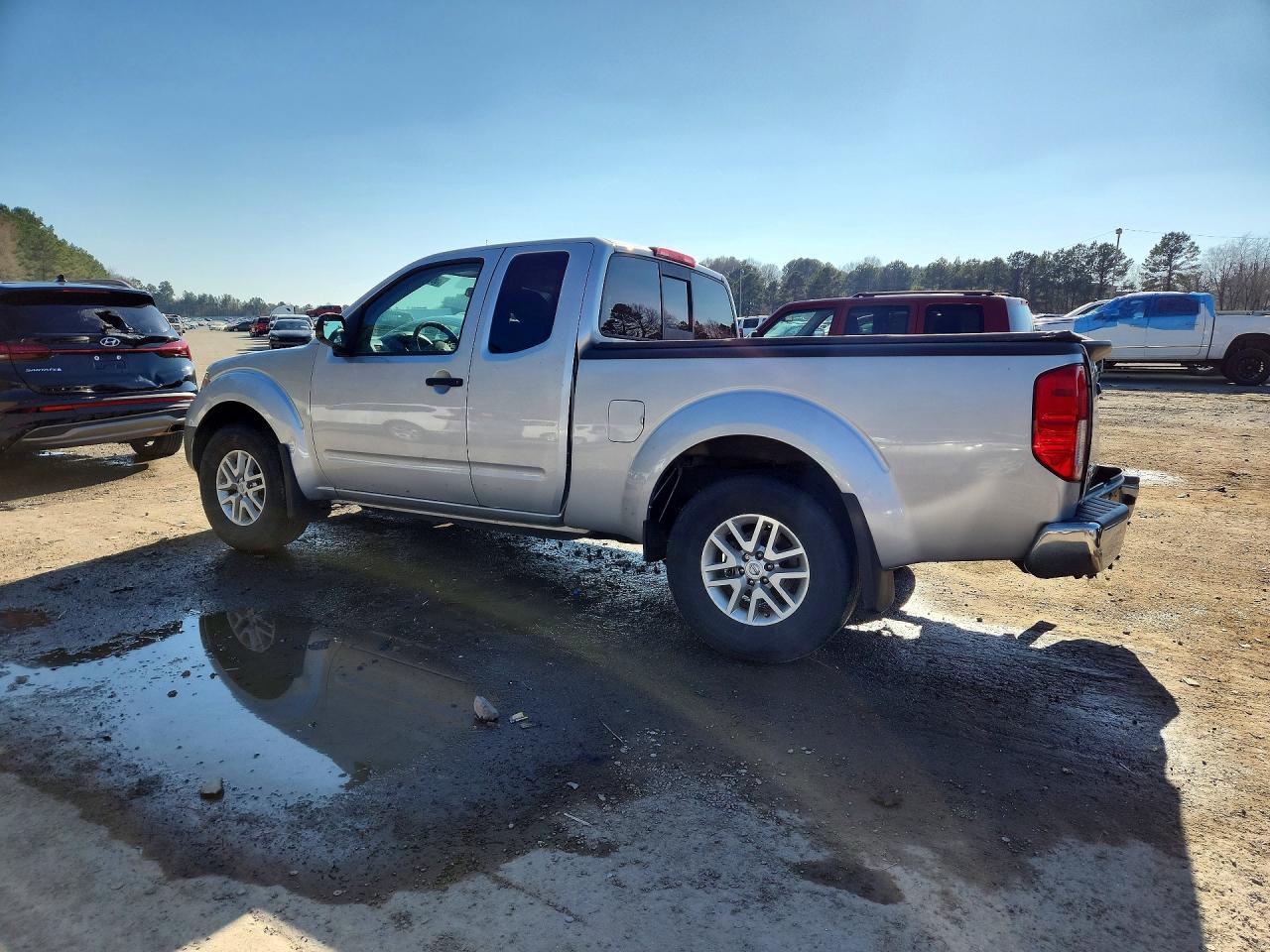 2020 Nissan Frontier sv