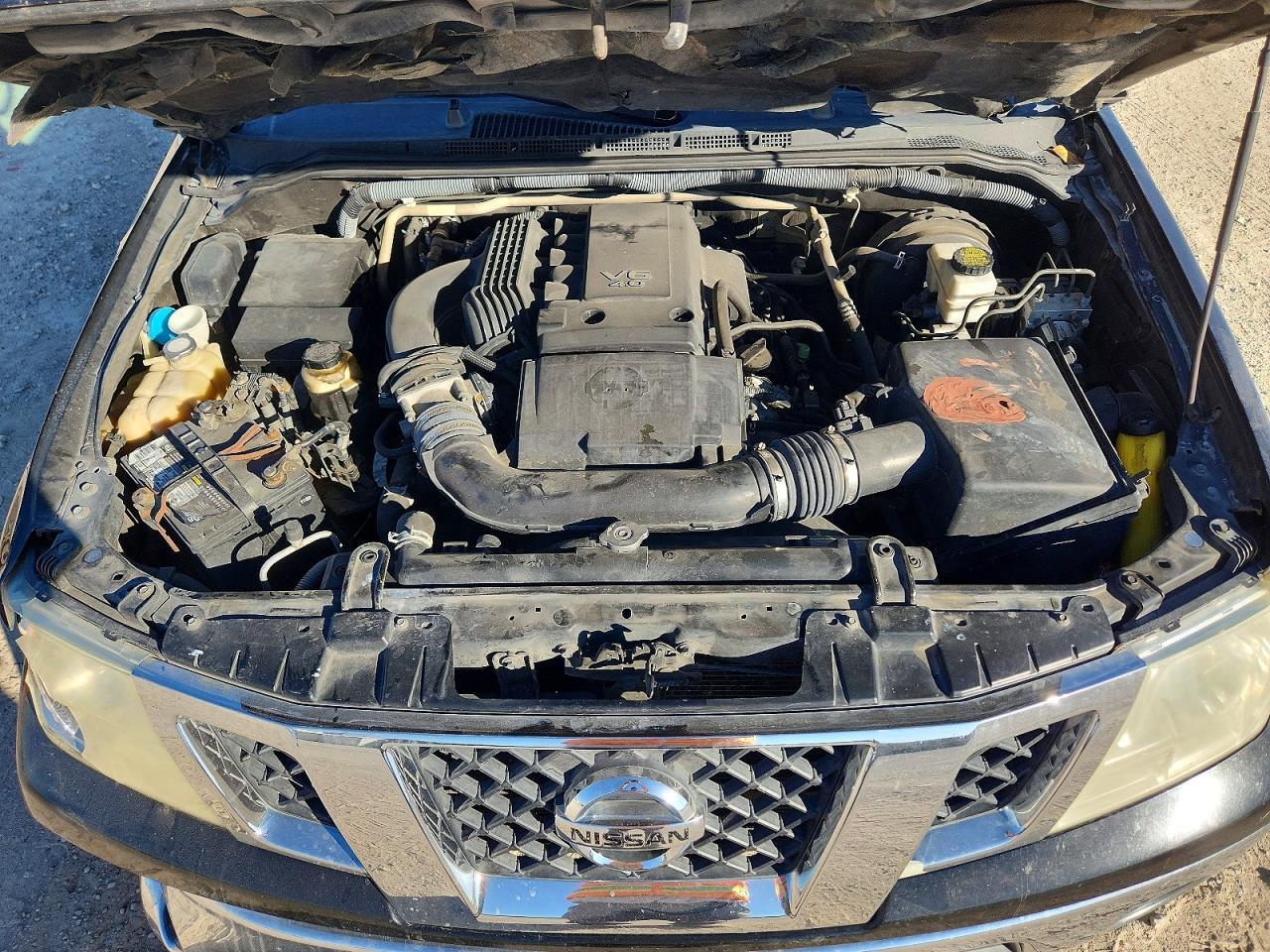 2011 Nissan Frontier S