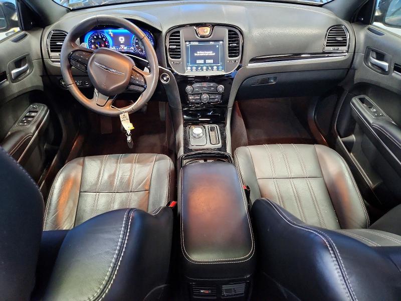 2018 Chrysler 300 s