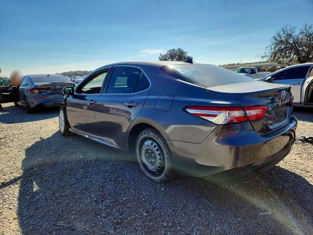 2019 Toyota Camry le