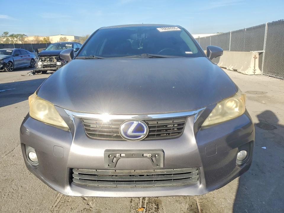 2013 Lexus Ct 200h Base