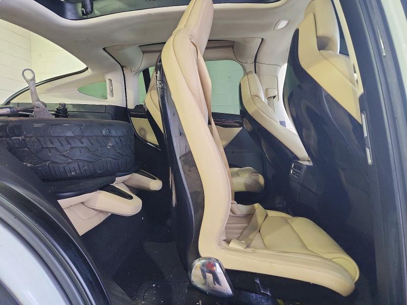 2016 Tesla Model x