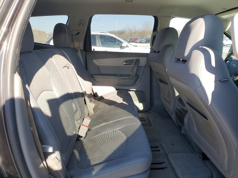 2017 Chevrolet Traverse ls