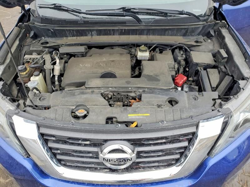 2020 Nissan Pathfinder sv