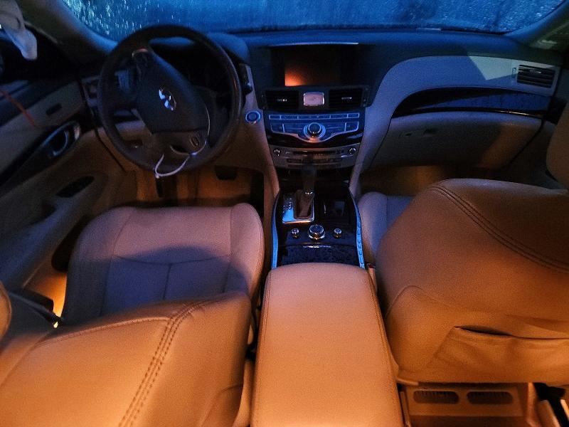 2015 Infiniti Q70 3.7