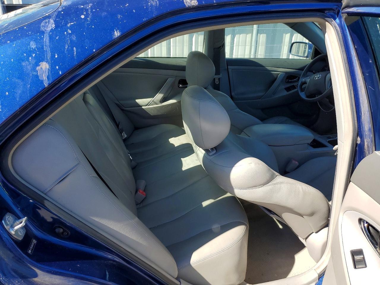 2009 Toyota Camry Base