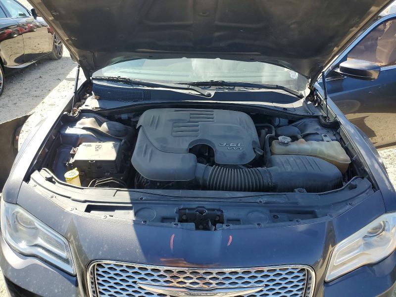 2016 Chrysler 300 Limited