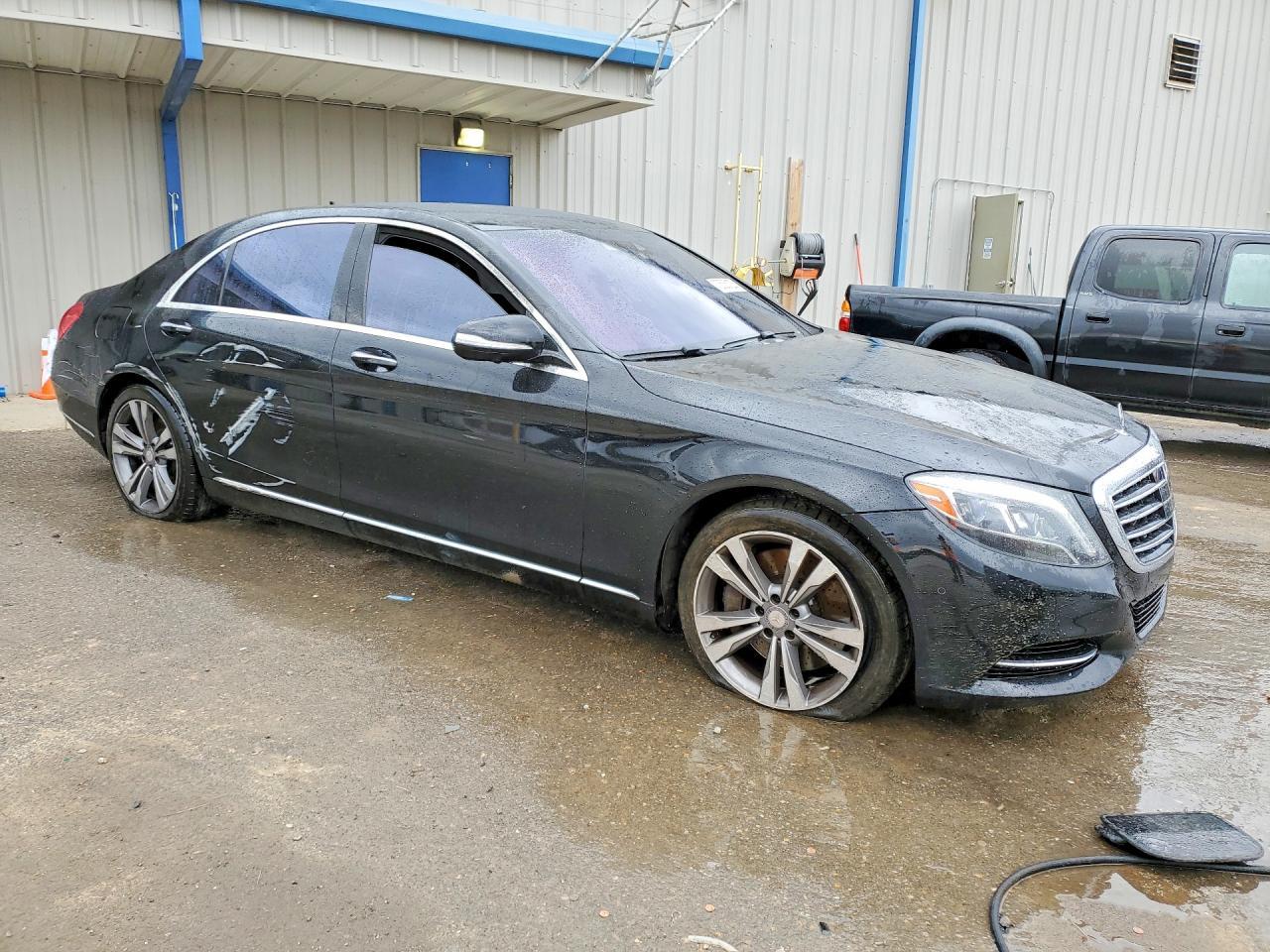 2015 Mercedes-Benz S 550