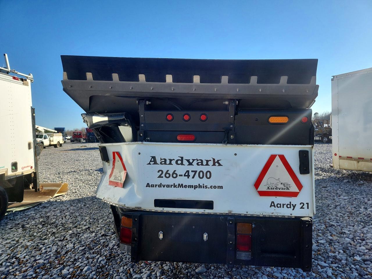 2021 Isuzu NPR HD Refuse Truck