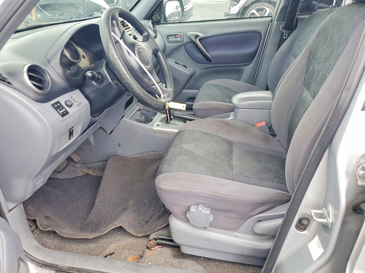 2003 Toyota Rav4 Base