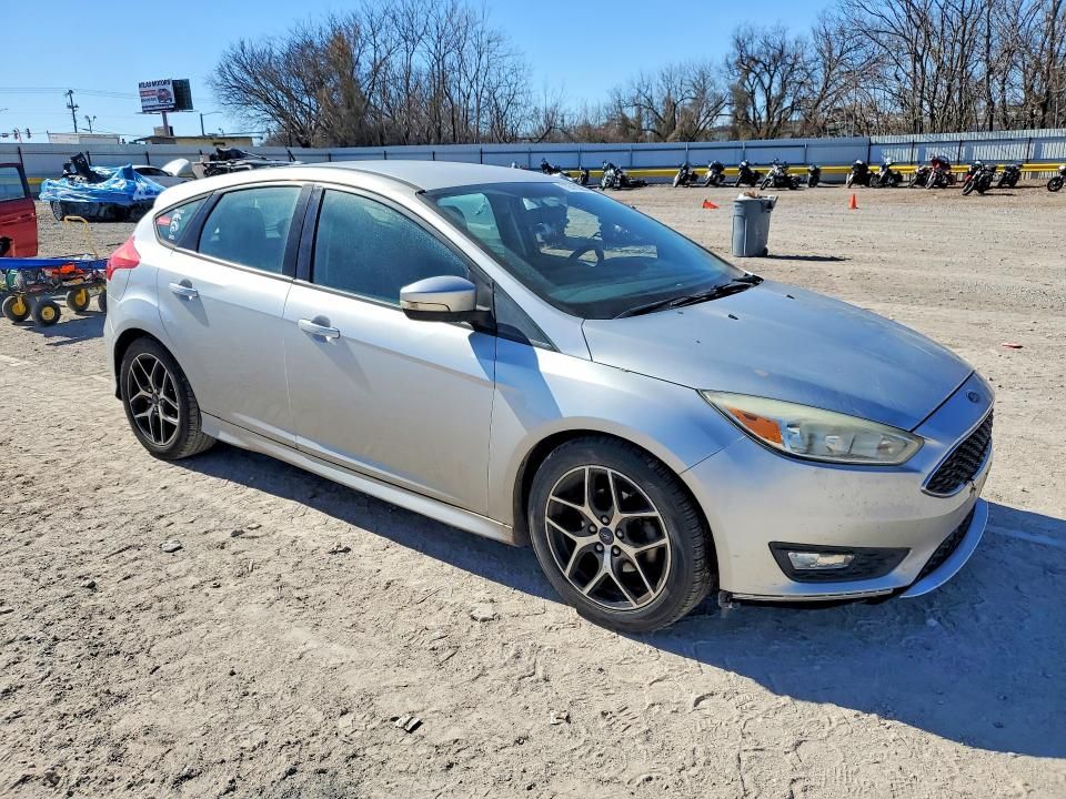 2016 Ford Focus se