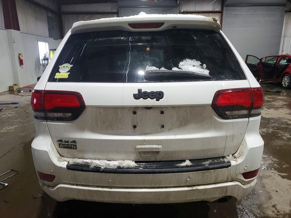 2020 Jeep Grand Cherokee Laredo