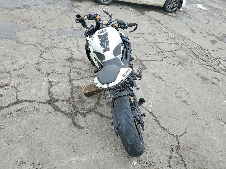 2025 Kawasaki ZX400 S