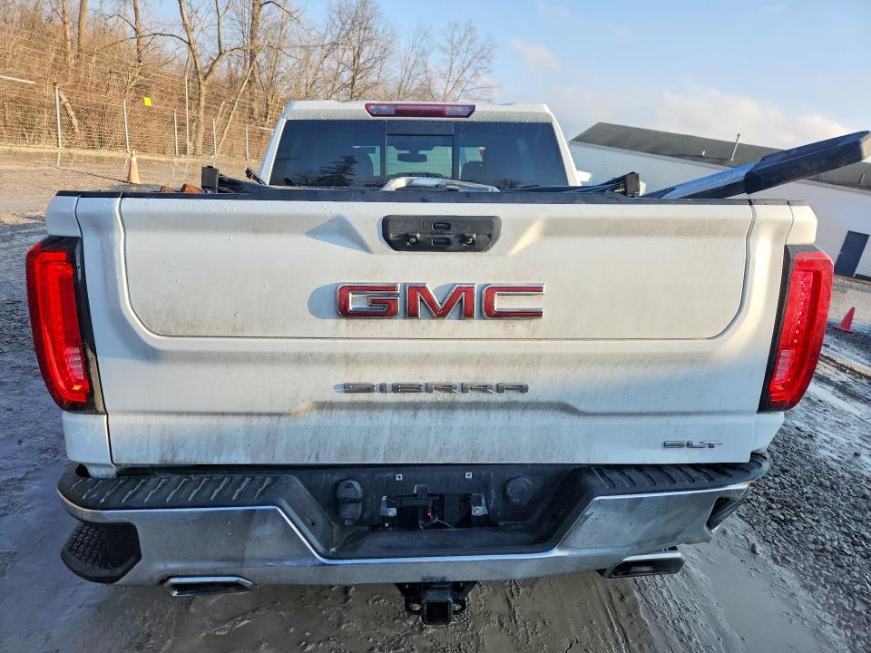 2022 GMC Sierra Limited K1500 SLT