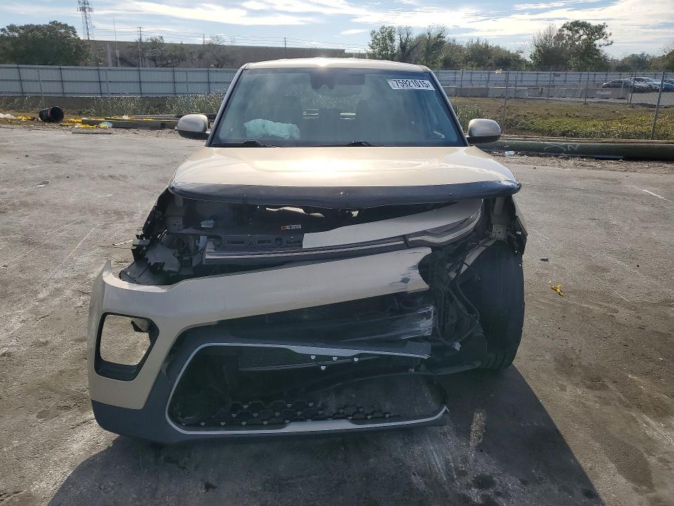 2020 KIA Soul ex