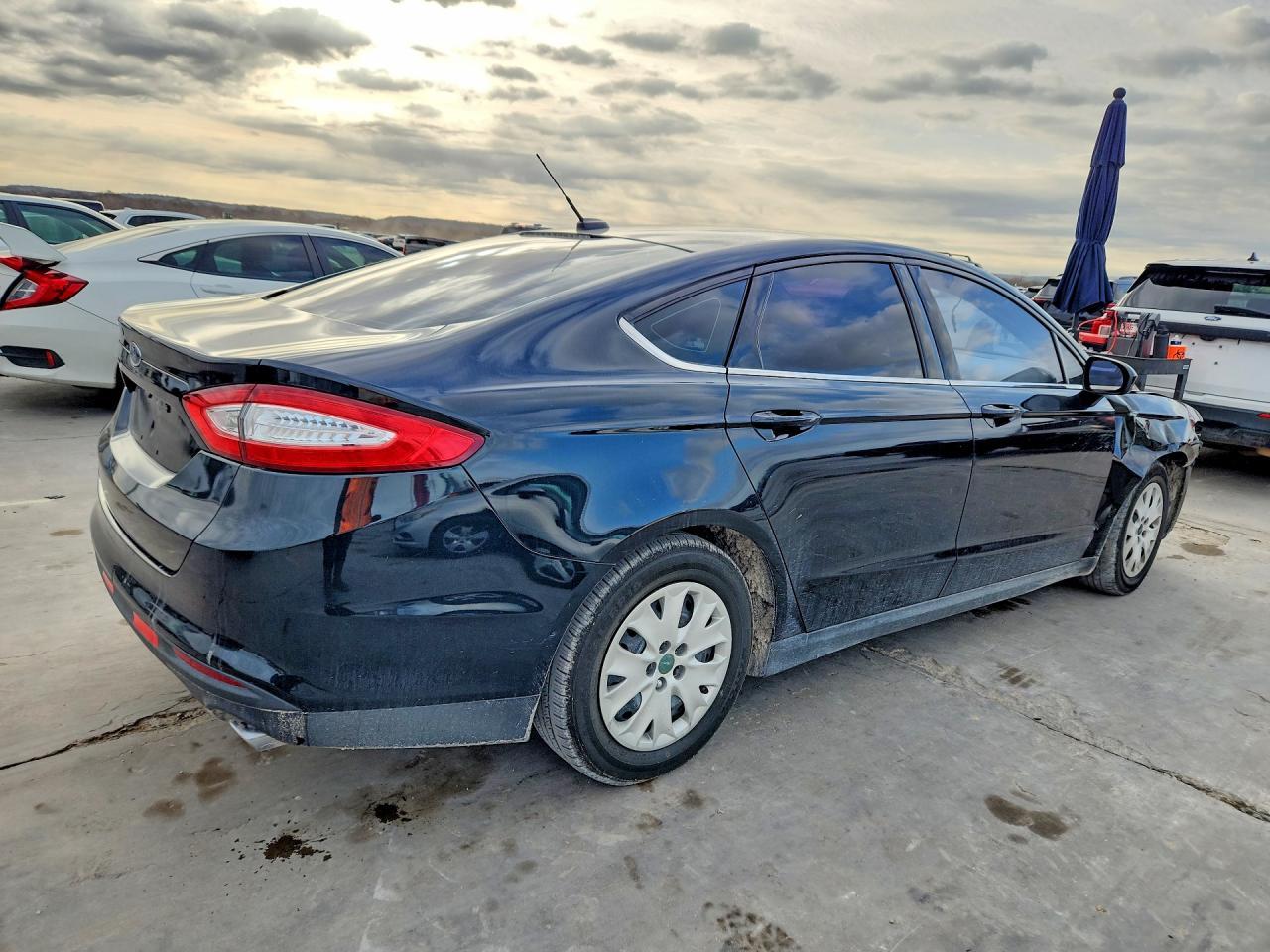 2014 Ford Fusion s