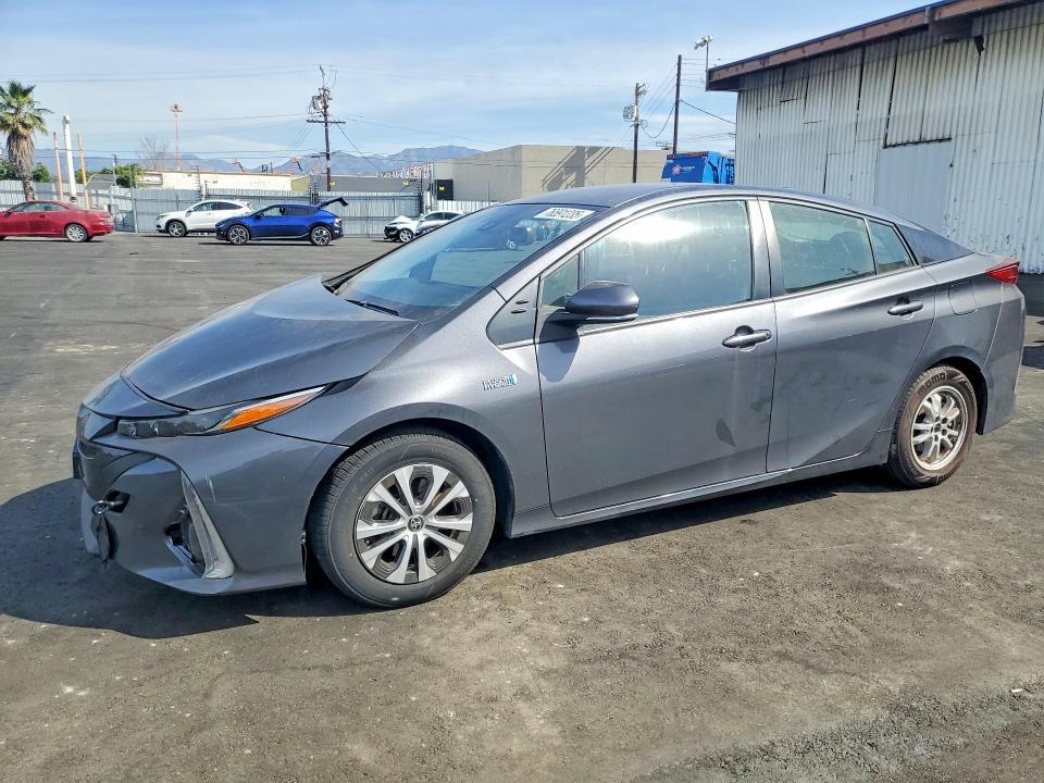2022 Toyota Prius Prime le