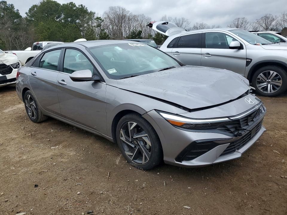 2025 Hyundai Elantra sel