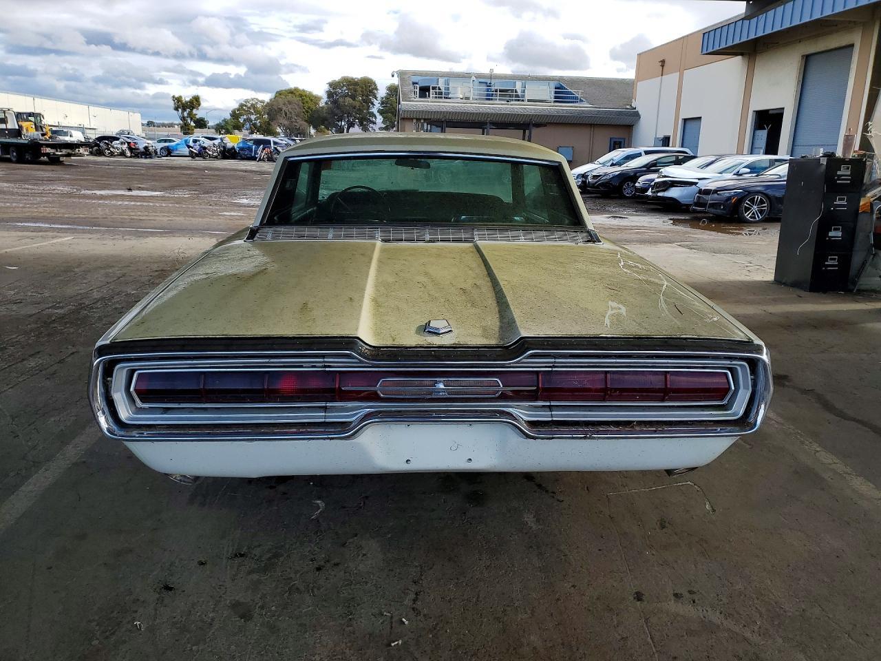 1966 Ford Thunderbird