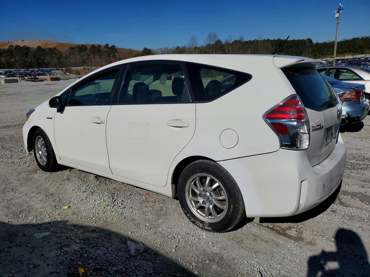 2015 Toyota Prius v