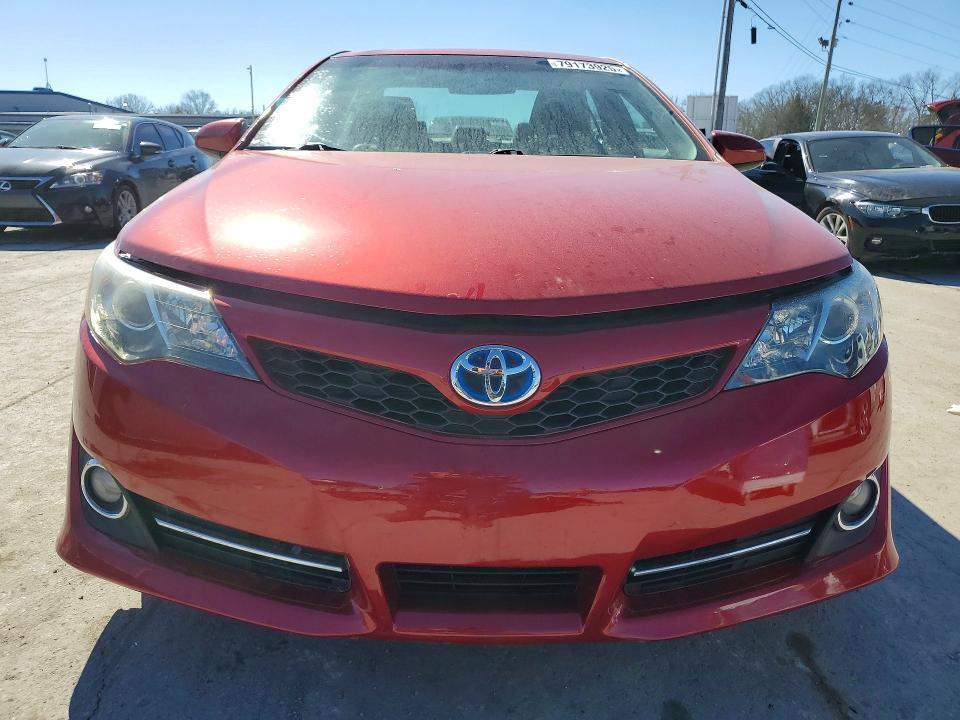 2014 Toyota Camry Hybrid se