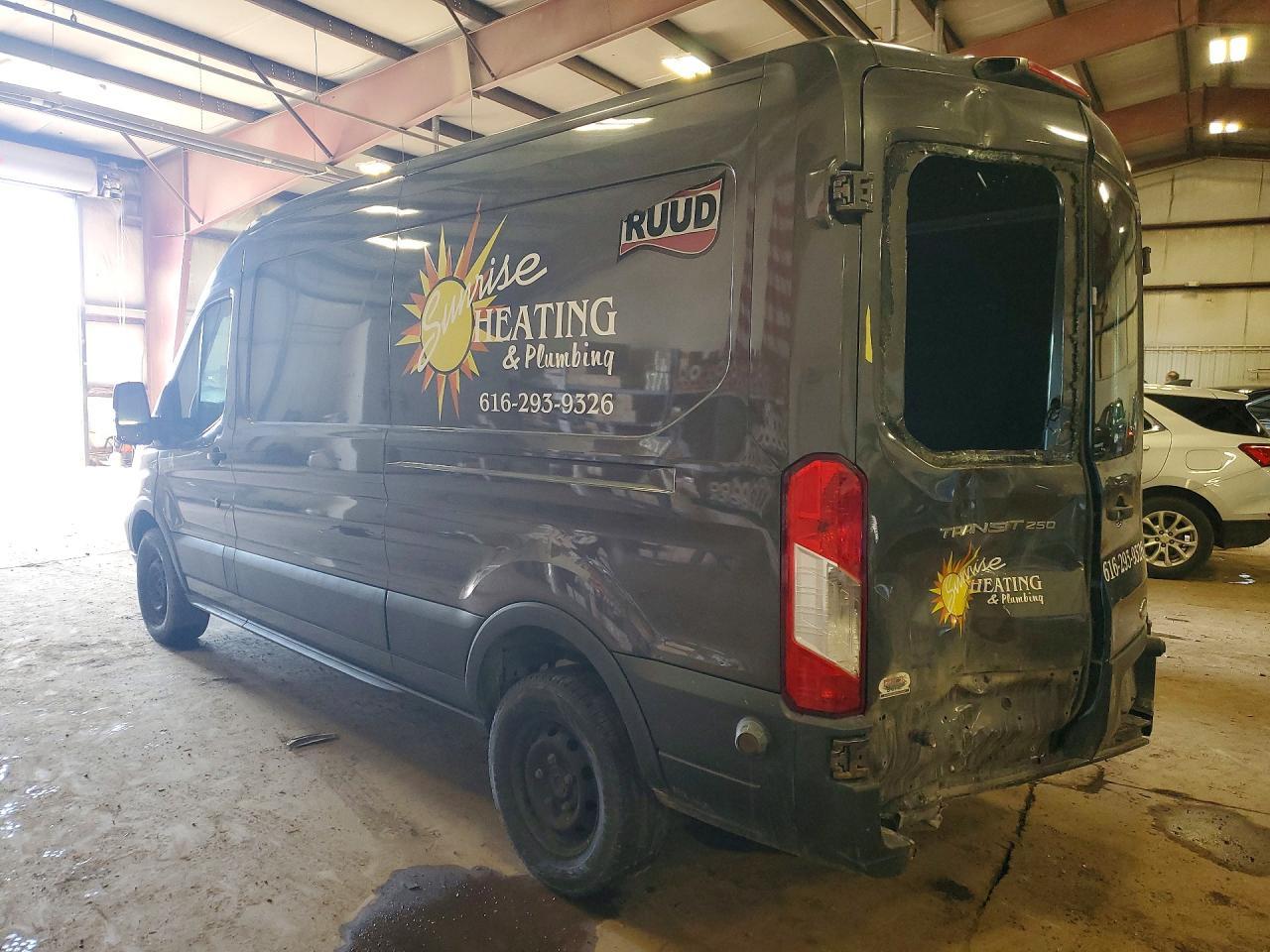 2018 Ford Transit T-250