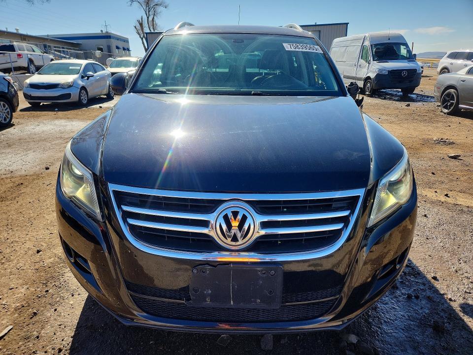 2011 Volkswagen Tiguan s