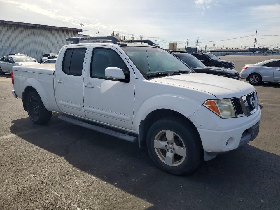 2007 Nissan Frontier Crew cab le