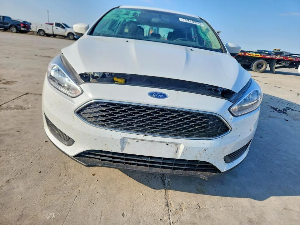 2018 Ford Focus se