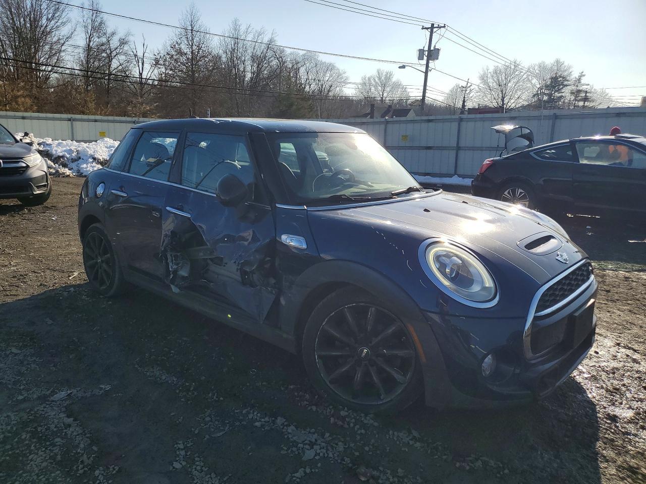 2017 Mini Cooper s