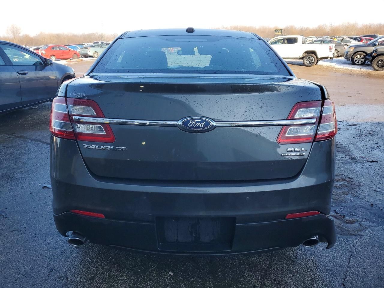 2018 Ford Taurus sel