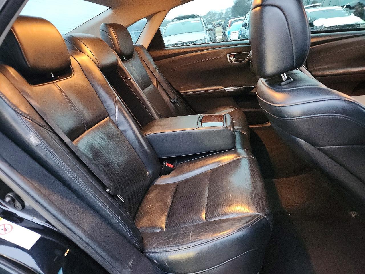 2014 Toyota Avalon Base
