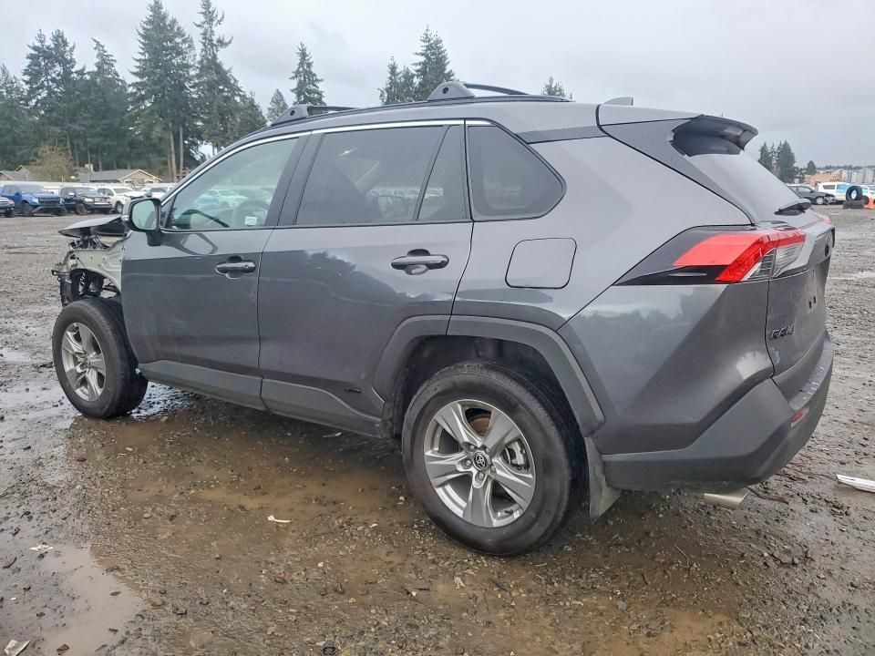 2025 Toyota Rav4 le