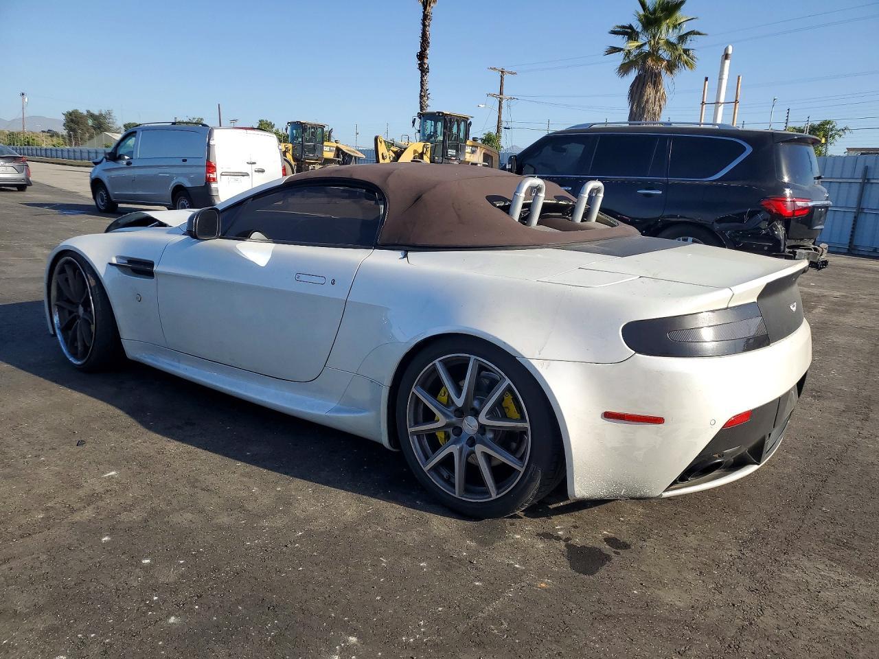 2013 Aston Martin V8 Vantage