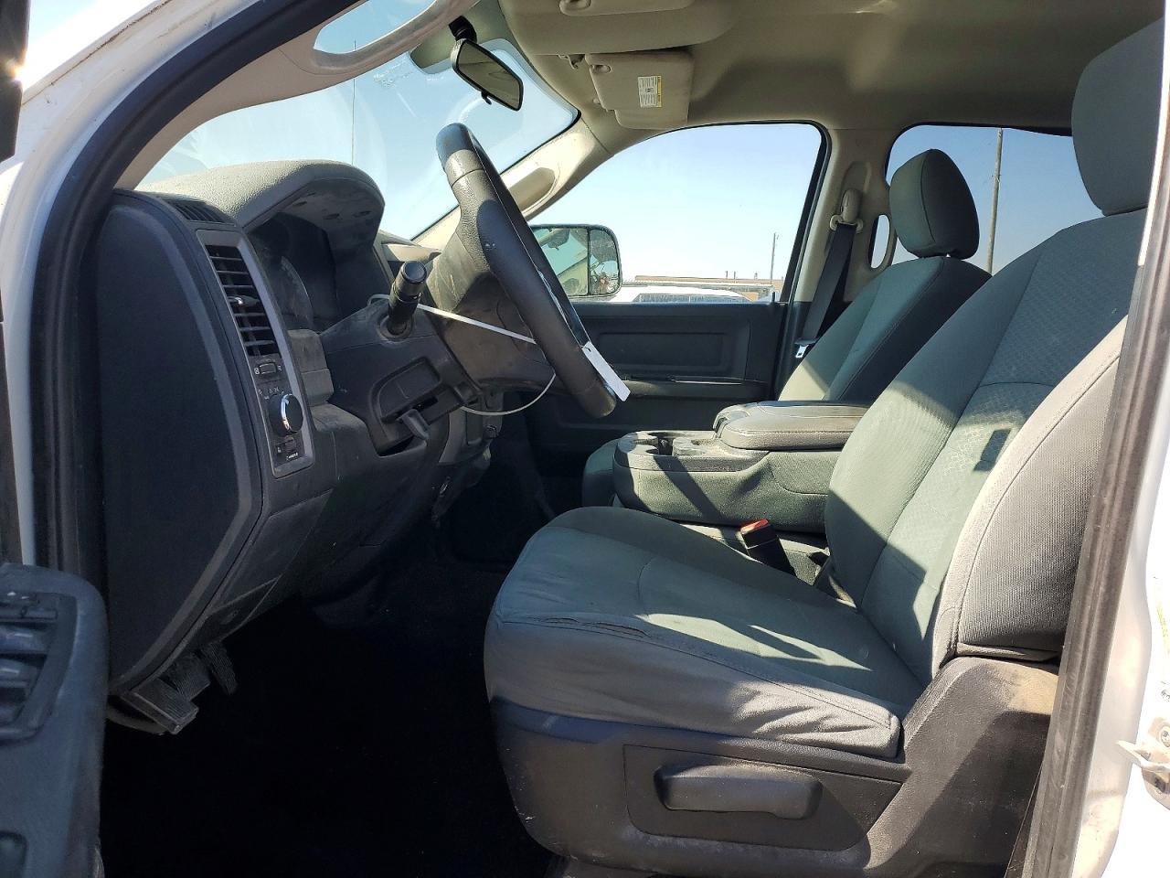 2014 Dodge Ram 2500 st