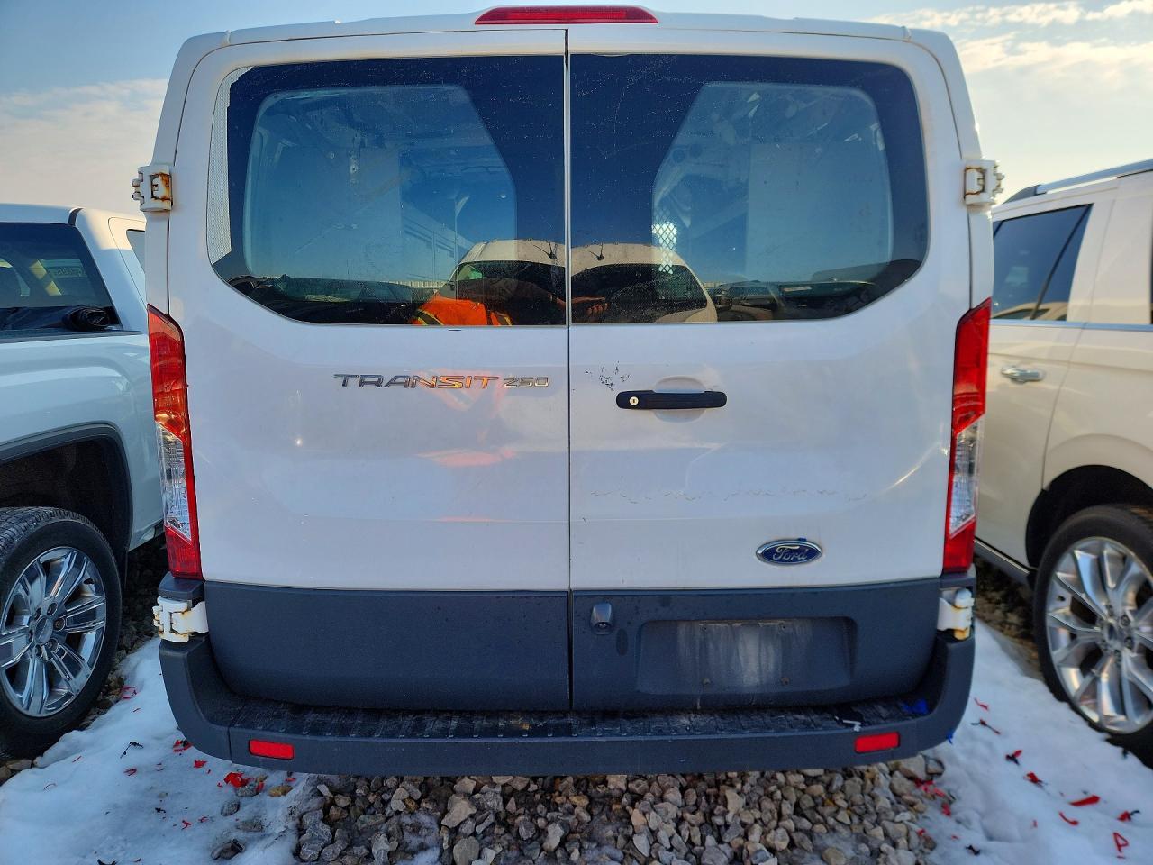 2018 Ford Transit T-250