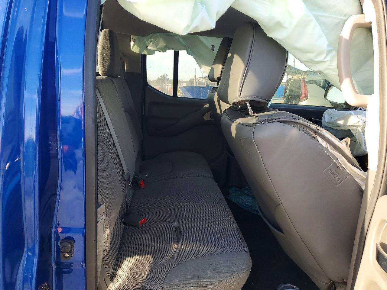 2014 Nissan Frontier s
