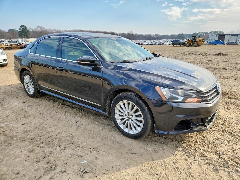 2017 Volkswagen Passat se