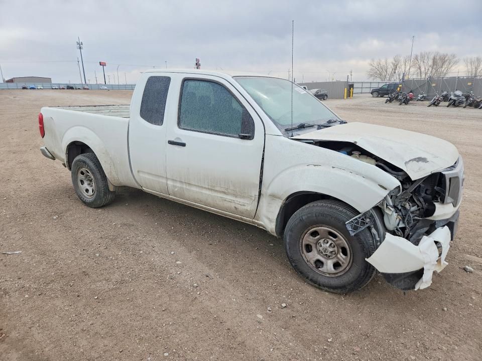 2016 Nissan Frontier s